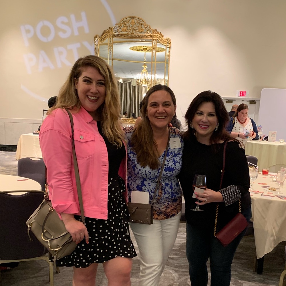 Meet your Posher, Stela